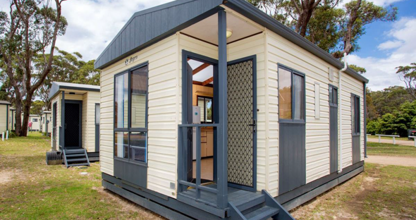BIG4 Moruya Heads Easts Dolphin Beach Holiday Cabin0005